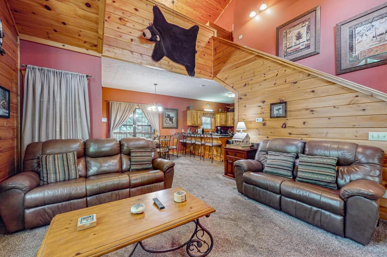 Cozy Cub Cabin Гатлинбург Экстерьер фото